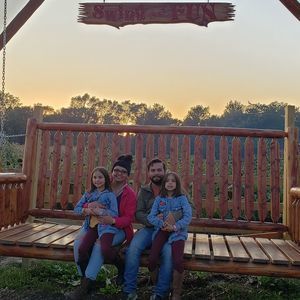 Meet your Posher, Roy